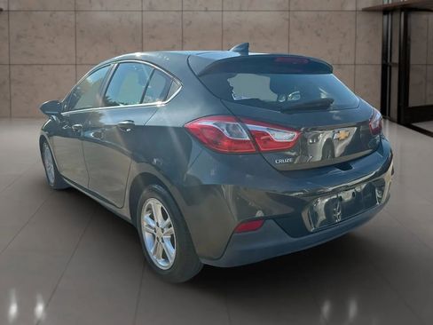 Used 2017 Chevrolet Cruze LT image 12