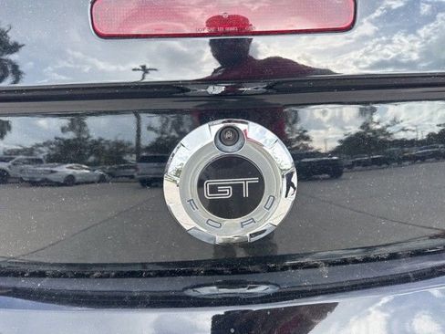 Used 2006 Ford Mustang GT Premium image 6