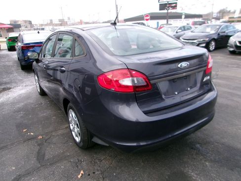 Used 2013 Ford Fiesta S image 6