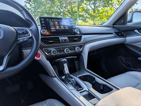 Used 2018 Honda Accord EX-L image 24