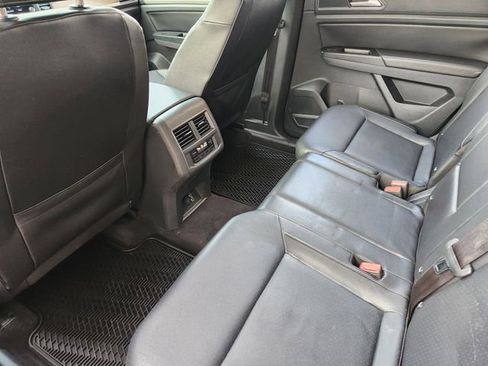 Used 2018 Volkswagen Atlas SE FWD image 29