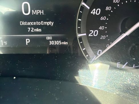 Used 2021 Toyota Highlander XLE AWD/4WD image 10