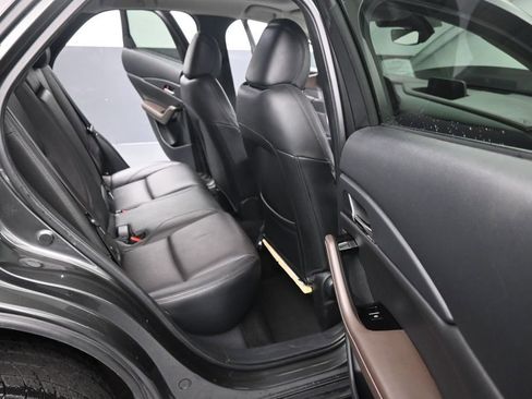 Used 2022 MAZDA CX-30 AWD 2.5 S w/ Premium Package image 25