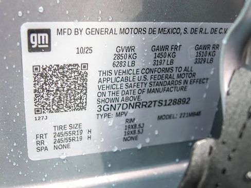 New 2026 Chevrolet Equinox EV LT image 27