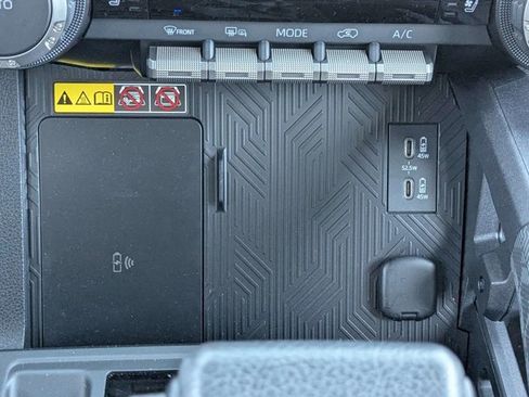 Used 2025 Toyota 4Runner TRD Off-Road Premium image 33