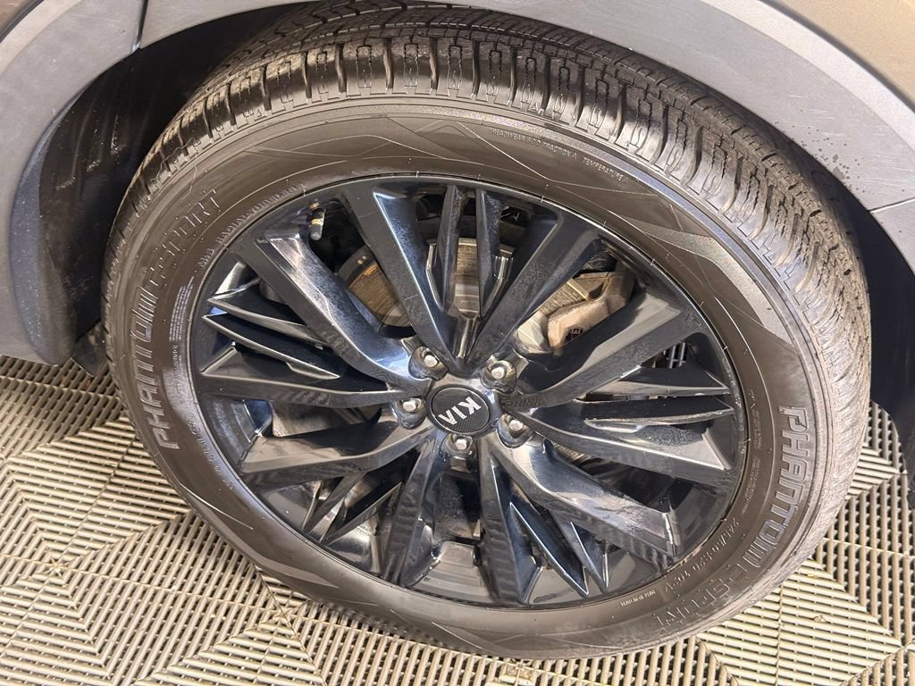 Used 2020 Kia Telluride SX w/ SX Prestige Package AWD/4WD image 15