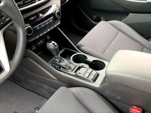 Used 2020 Hyundai Tucson Value w/ Cargo Package FWD image 17