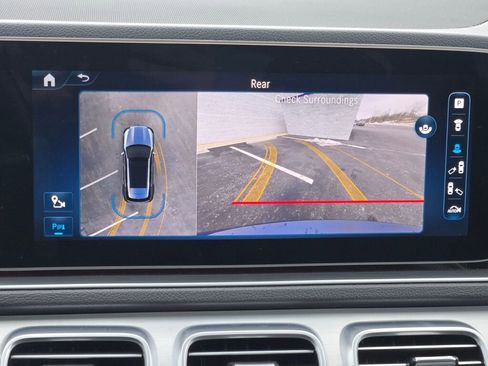 Used 2024 Mercedes-Benz GLE 450e 4MATIC image 27