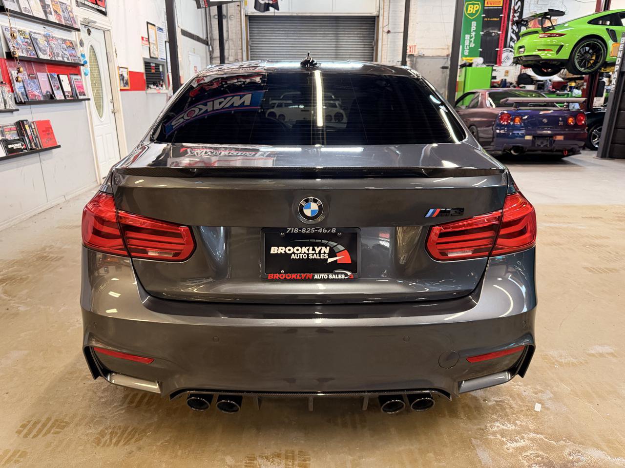 Used 2018 BMW M3 RWD image 7