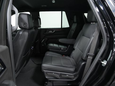 Used 2025 GMC Yukon Denali image 24
