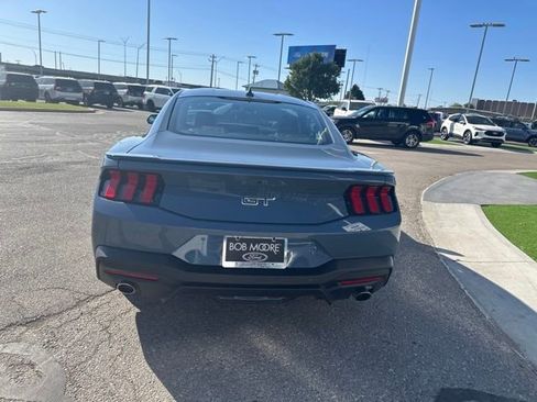 Used 2025 Ford Mustang GT Premium RWD image 6