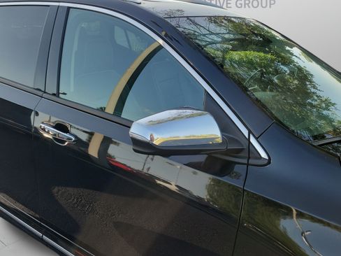 Used 2019 GMC Terrain Denali w/ Advanced Safety Package FWD image 18