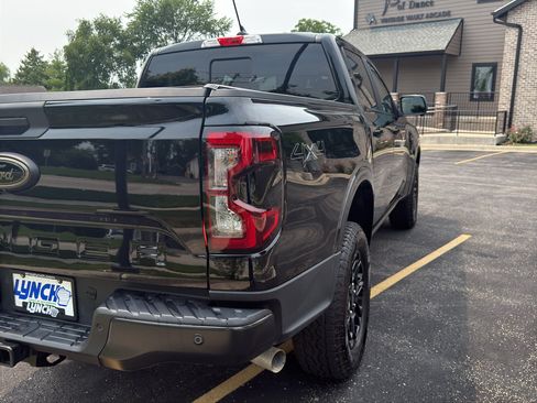 Used 2025 Ford Ranger Lariat w/ Black Appearance Package AWD/4WD image 41