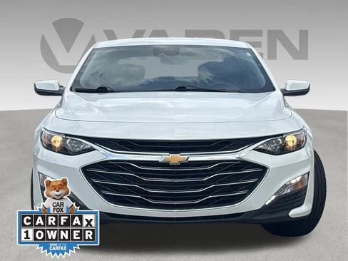 Used 2024 Chevrolet Malibu LT FWD image 2