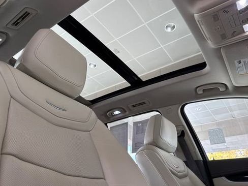 Used 2020 Cadillac XT6 Premium Luxury image 18