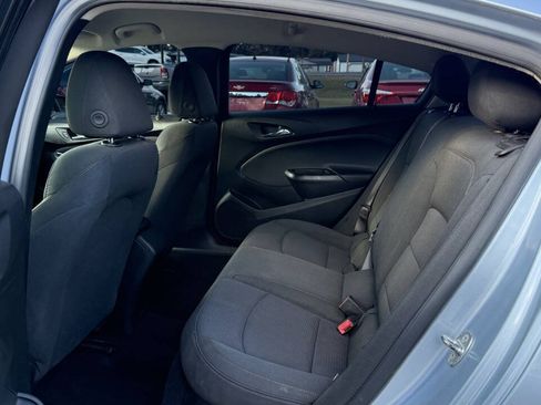 Used 2017 Chevrolet Cruze LS FWD image 13