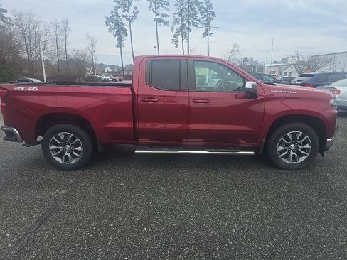 Used 2019 Chevrolet Silverado 1500 LT w/ All-Star Edition image 4