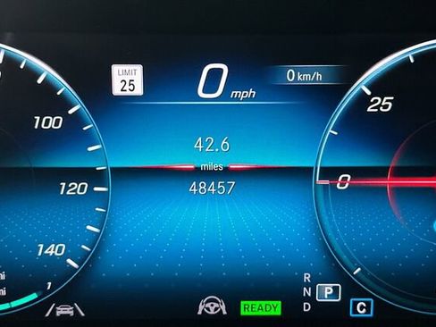 Certified 2022 Mercedes-Benz EQB 350 4MATIC image 35