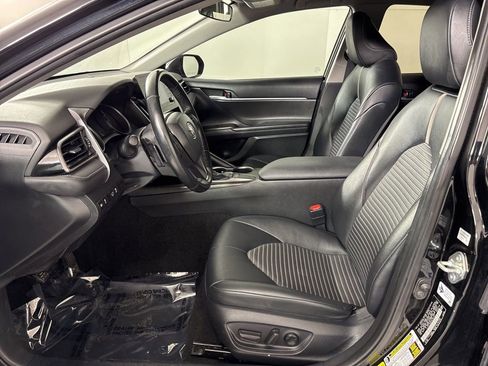 Used 2023 Toyota Camry SE image 20