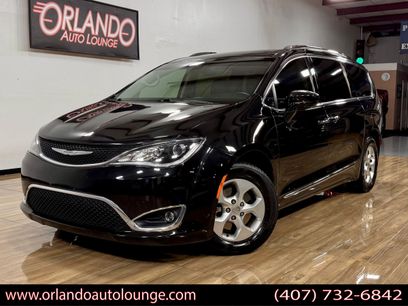 Used 2017 Chrysler Pacifica Touring-L Plus