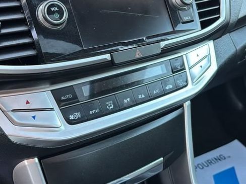 Used 2015 Honda Accord EX-L image 19