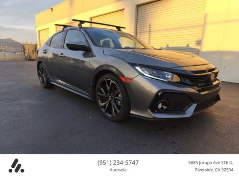 Used 2019 Honda Civic Sport image 8