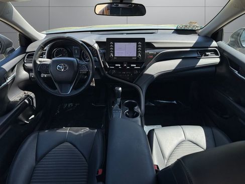 Used 2023 Toyota Camry SE FWD image 12