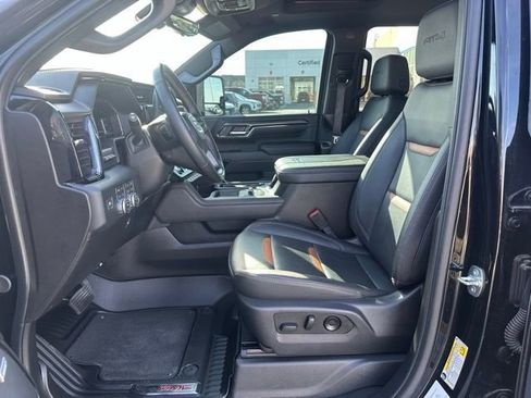 Used 2024 GMC Sierra 3500 AT4 w/ AT4 Premium Plus Package AWD/4WD image 2