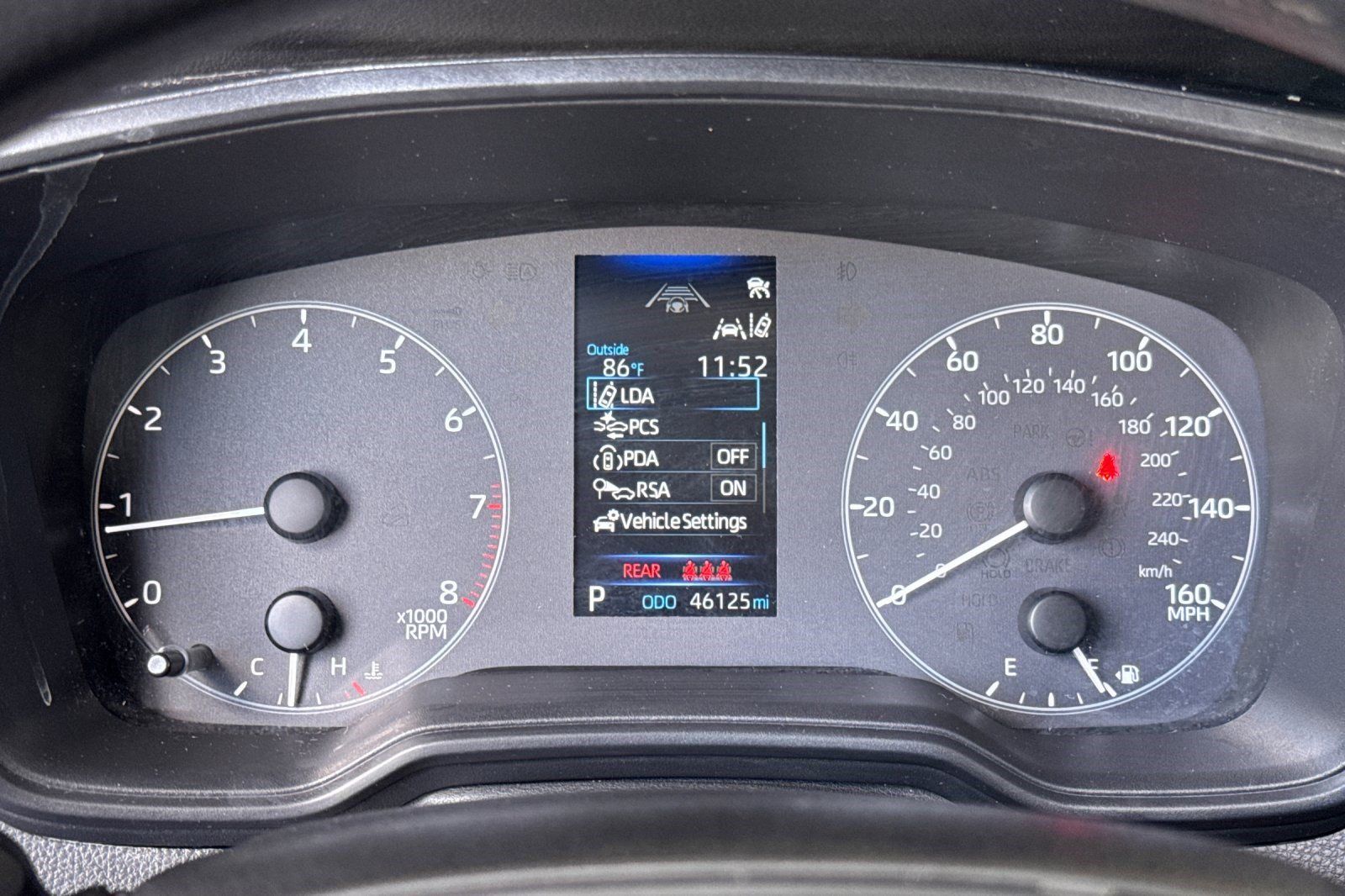 Used 2025 Toyota Corolla LE FWD image 21
