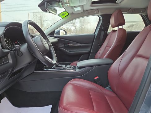 Certified 2025 MAZDA CX-30 AWD 2.5 S w/ Preferred Package image 12