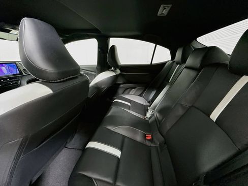 Used 2025 Toyota Camry SE w/ Multimedia Upgrade Package FWD image 24
