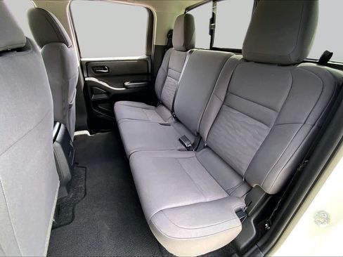 Used 2026 Nissan Frontier S RWD image 20