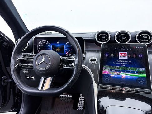 Used 2024 Mercedes-Benz GLC 300 w/ AMG Line image 6