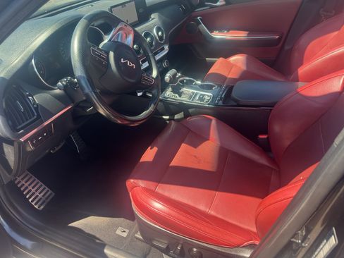 Used 2022 Kia Stinger GT-Line w/ Sun & Sound Package AWD/4WD image 3