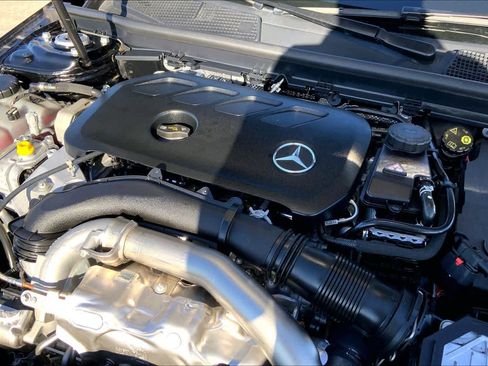 Used 2025 Mercedes-Benz CLA 250 CLA 250 image 33