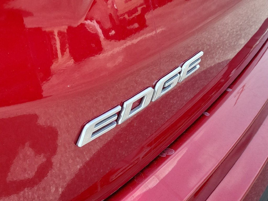 Used 2019 Ford Edge ST w/ Equipment Group 401A AWD/4WD image 5