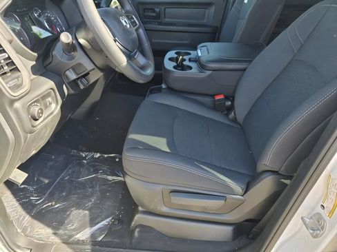 New 2026 RAM 3500 Tradesman AWD/4WD image 15