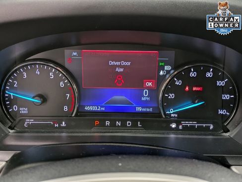 Used 2023 Ford Explorer XLT AWD/4WD image 17