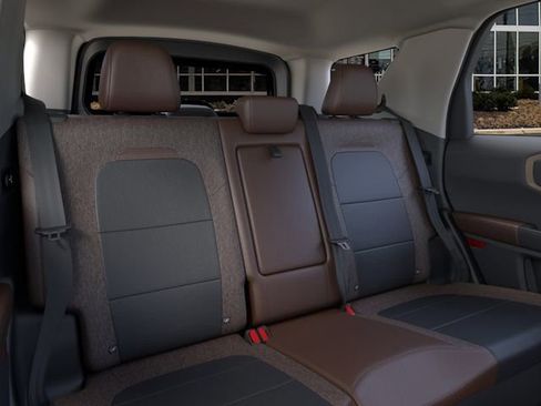 New 2025 Ford Bronco Sport Outer Banks w/ Outer Banks Tech Package+ AWD/4WD image 11