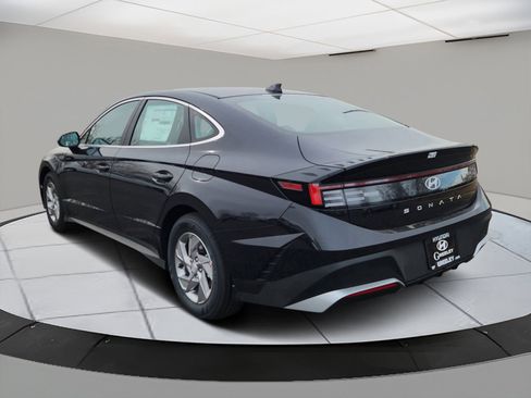 New 2026 Hyundai Sonata SE image 3