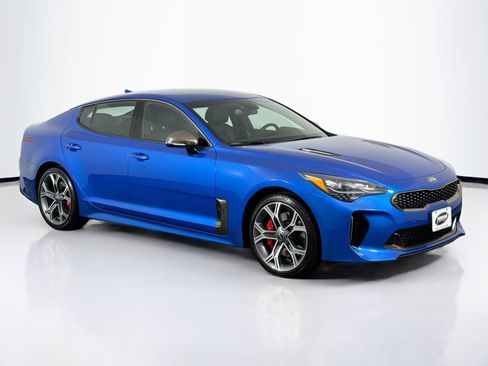Used 2021 Kia Stinger GT AWD/4WD image 2