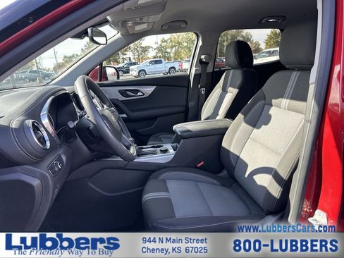 Used 2024 Chevrolet Blazer LT w/ Convenience Package image 11