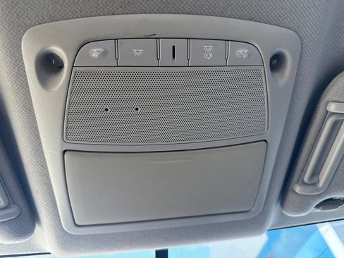 Used 2013 Nissan Sentra SV FWD image 22