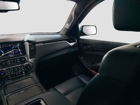 Used 2020 Chevrolet Tahoe Premier AWD/4WD image 26