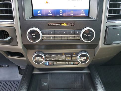 Certified 2021 Ford Expedition Max XLT image 29