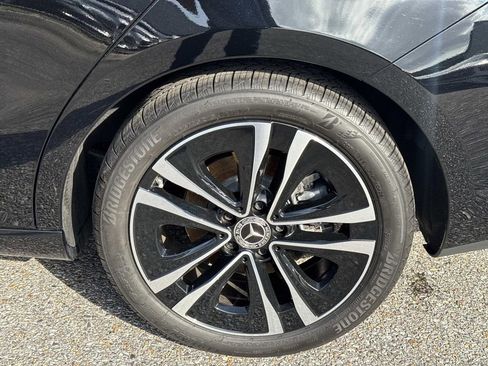 Used 2026 Mercedes-Benz CLA 250 image 4