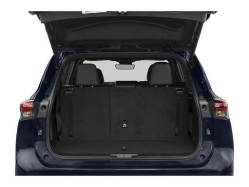 Used 2022 Toyota Highlander XSE AWD/4WD image 11