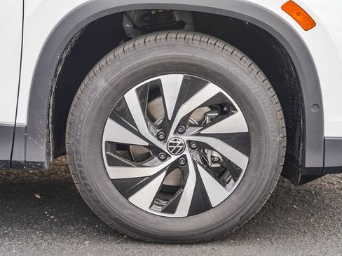 New 2025 Volkswagen Tiguan S image 13