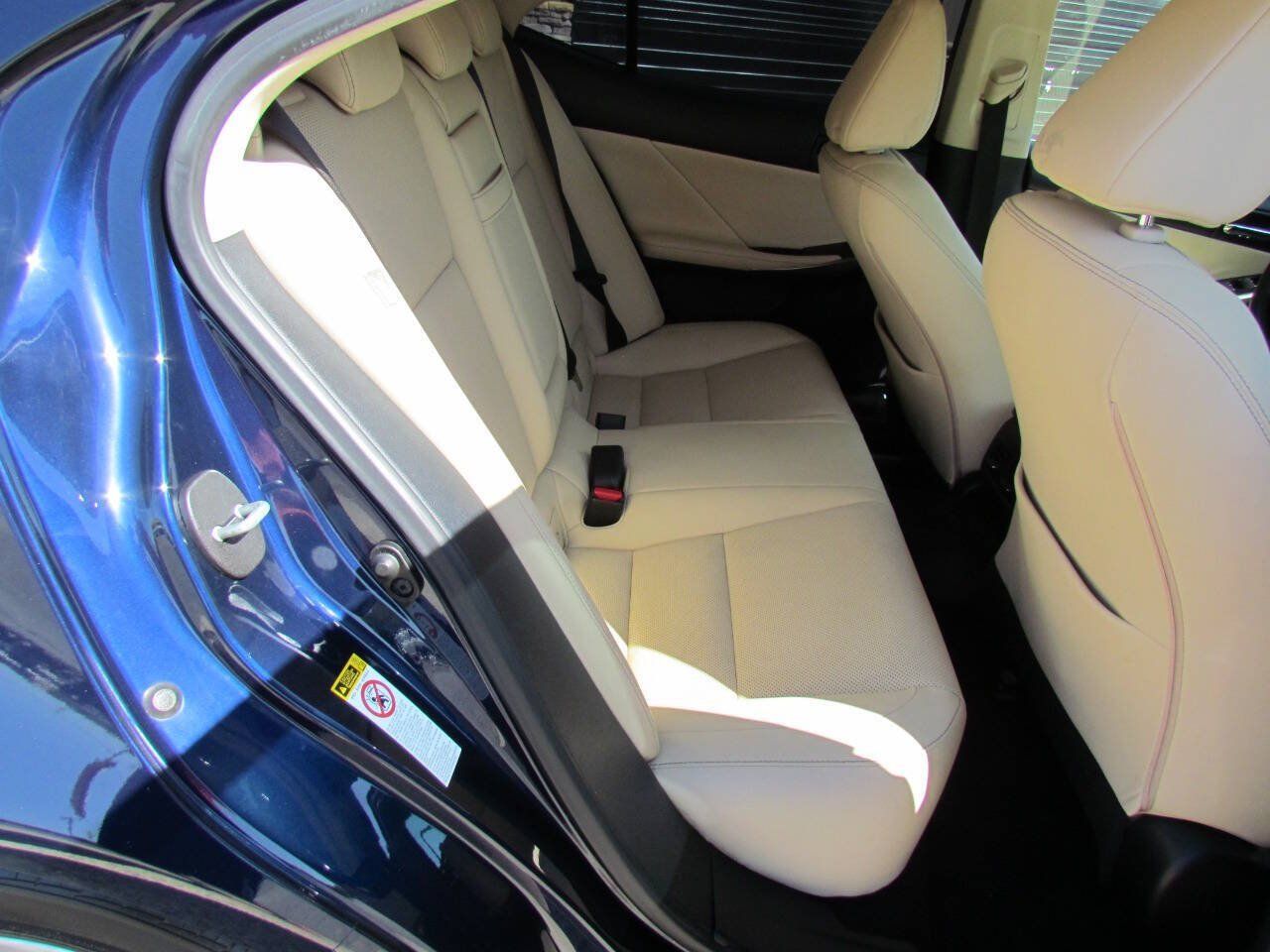 Used 2014 Lexus IS 250 RWD image 14