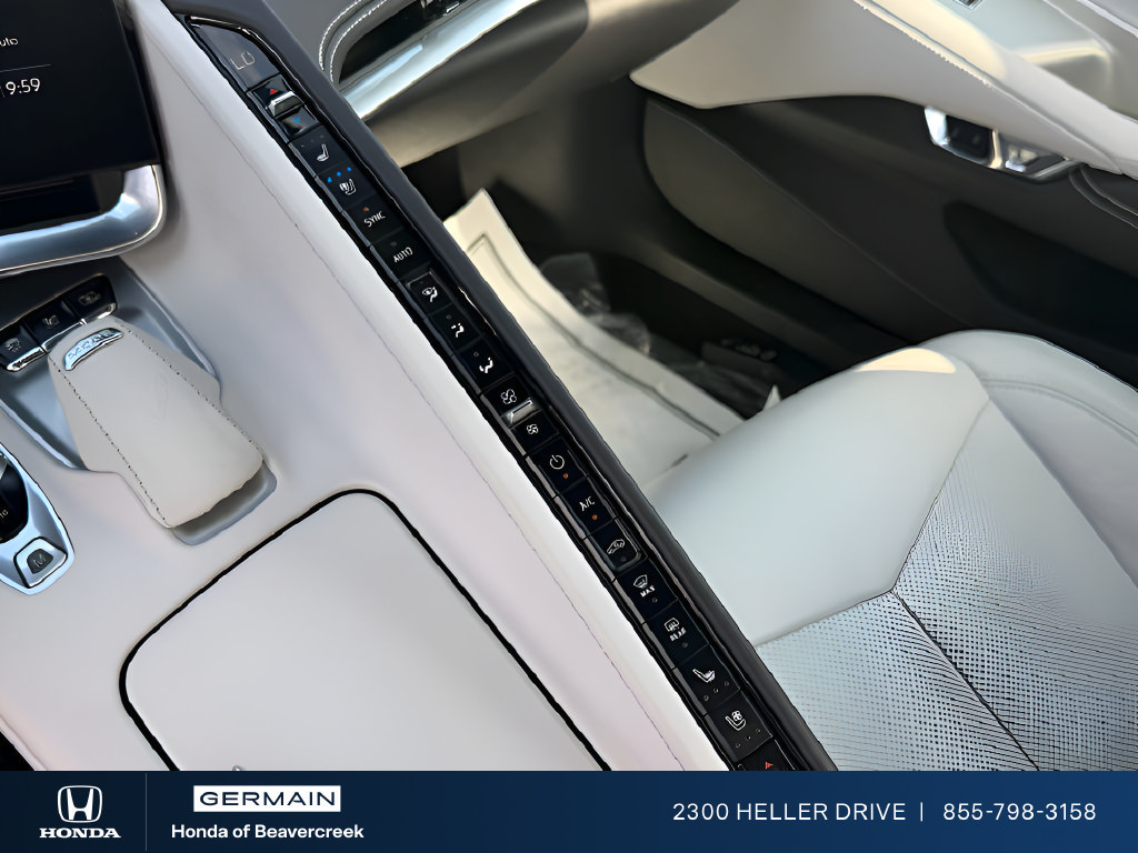 Used 2021 Chevrolet Corvette Stingray Preferred Conv w/ Battery Protection Package RWD image 16
